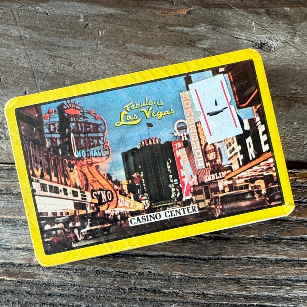 Fabulous Las Vegas vintage tourist souvenir deck of cards new in‎ packaging